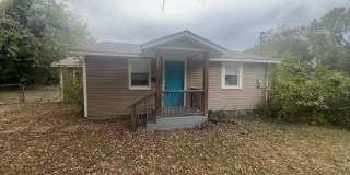 Adorable 2 Bedroom 1 Bathroom Home!! Gallery 1