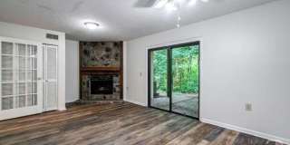 108 Fernbanks Court Gallery 24
