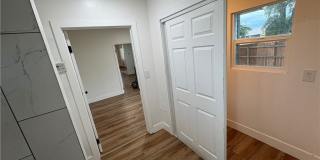 1362 Garnet Gallery 15