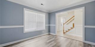 2 Compton Court Gallery 6