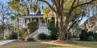 Charming Brick Home on the Marsh in Hobcaw Creek Plantation! Gallery 1