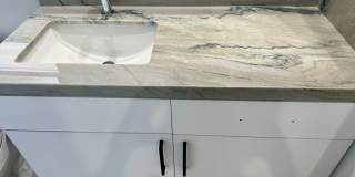 2405 Roscomare Rd LLC Gallery 39