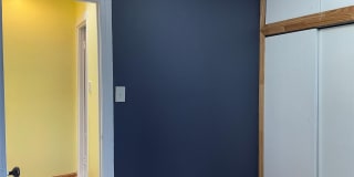 33-21 Jordan Street Gallery 11