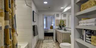 Alexan Rivercrest Gallery 16