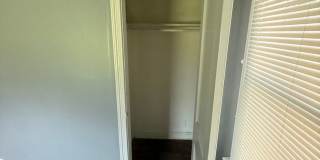 2 bed house on Rva Northside!  Central hvac, hardwoods,all electric, lots of parking, laundry, Gallery 24