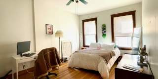 443 Hanover St Gallery 16