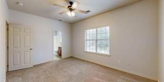 332 Forest Drive Gallery 31