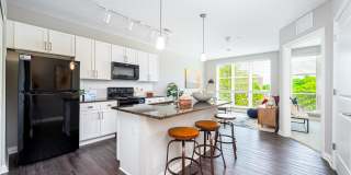 River & Rich Gallery 1