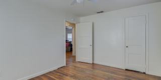 3305 30th Street Gallery 18