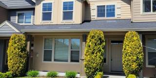 Great town home in perfect location!!! Gallery 1