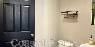 1934 W SPRUCE ST Gallery 9