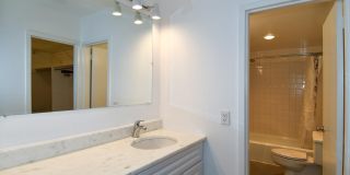 4515 WILLARD Avenue Gallery 19