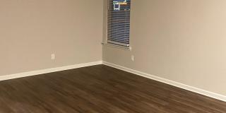 33404 Hyacinth Street Gallery 1