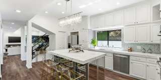 2350 Benedict Canyon Dr Gallery 3