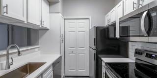 WildOak Apartment Homes Gallery 2