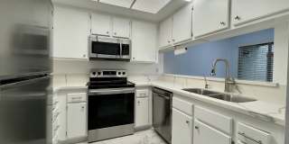 Beautifully Updated, 3-Bed Orcutt Condo w/ Pool and Basketball Court Gallery 6