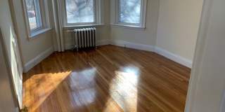 Charming Fenway 1-Bed with Modern Updates Gallery 11