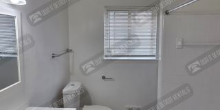 20111 Birwood St Gallery 24