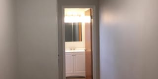 1236 N NEWKIRK Street Gallery 10