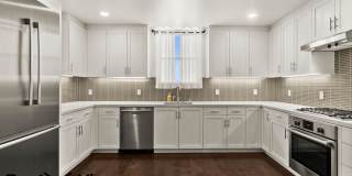 657 Walnut St #509 Gallery 1