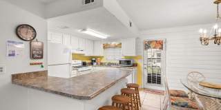 133 West Leslie Lane - 1 Gallery 8