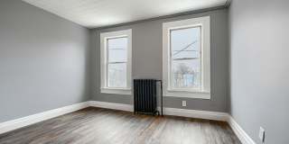 2533 W LOMBARD Street Gallery 20