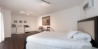 1148 COLDWATER CANYON Dr Gallery 40