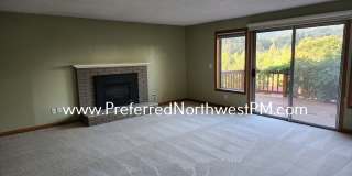 Beautiful 3 Bedroom Home in Southeast Eugene Gallery 4