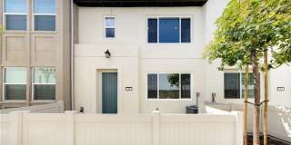 17 Aria Gallery 1