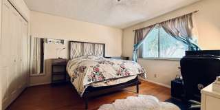 Available 8/1- Beautiful furnished single-story home located in prestigious Spanish Oaks! Gallery 42