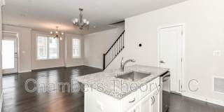 43185 Mongold Square Gallery 6