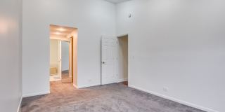 1829 QUAKER HOLLOW Lane Gallery 7