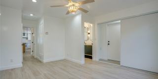 24306 Gilmore Street Gallery 25