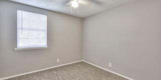 Solana at Brentwood Gallery 40