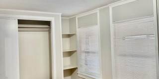 27 MAIN Street E Gallery 1