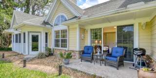 Luxury 4-bedroom - 4 bath with garage Gallery 19