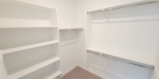 Rancho Mercado Gallery 27