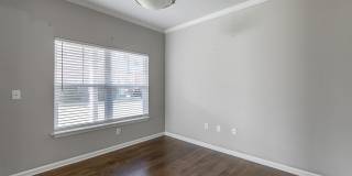 6105 Regency Court Gallery 15