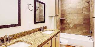 Welcoming & Brand-New 3-Bed Duplex Beauty in Lawton Gallery 12