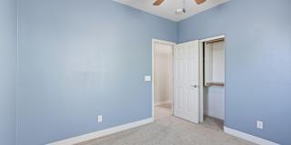 15372 W DAHLIA Drive Gallery 33