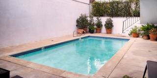 7310 Balboa Blvd Gallery 48