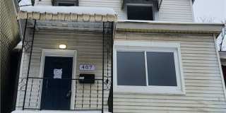 407 Alexander St Gallery 1