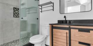 1571 Ricardo Gallery 1
