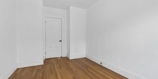166 Elliot St Gallery 27