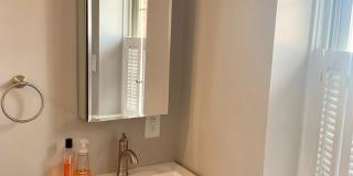 Amazing 2-Bedroom Townhouse Located in Bella Vista! Available mid-July! Gallery 24