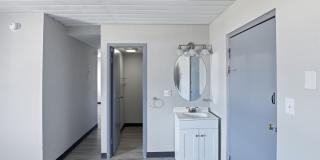 St. Germain Square Apartments Gallery 15