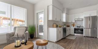 East Town Crossing Gallery 21