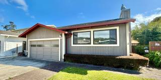 Renovated 3bed/2bath Linda Mar Rancher (Backs to Creek) Gallery 1