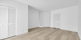 529 S FLAGLER DRIVE 14H - 1 Gallery 13