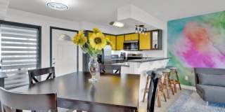 208 W Saturn Ln Gallery 14